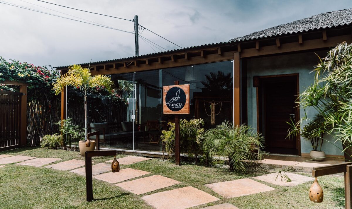 A agência Gaivota Tur Eco Hub funciona dentro do hotel Vila Aty, no vilarejo de Atins, e possui uma cartela variada de experiências na região dos Lençóis – Foto: Allan Vierne