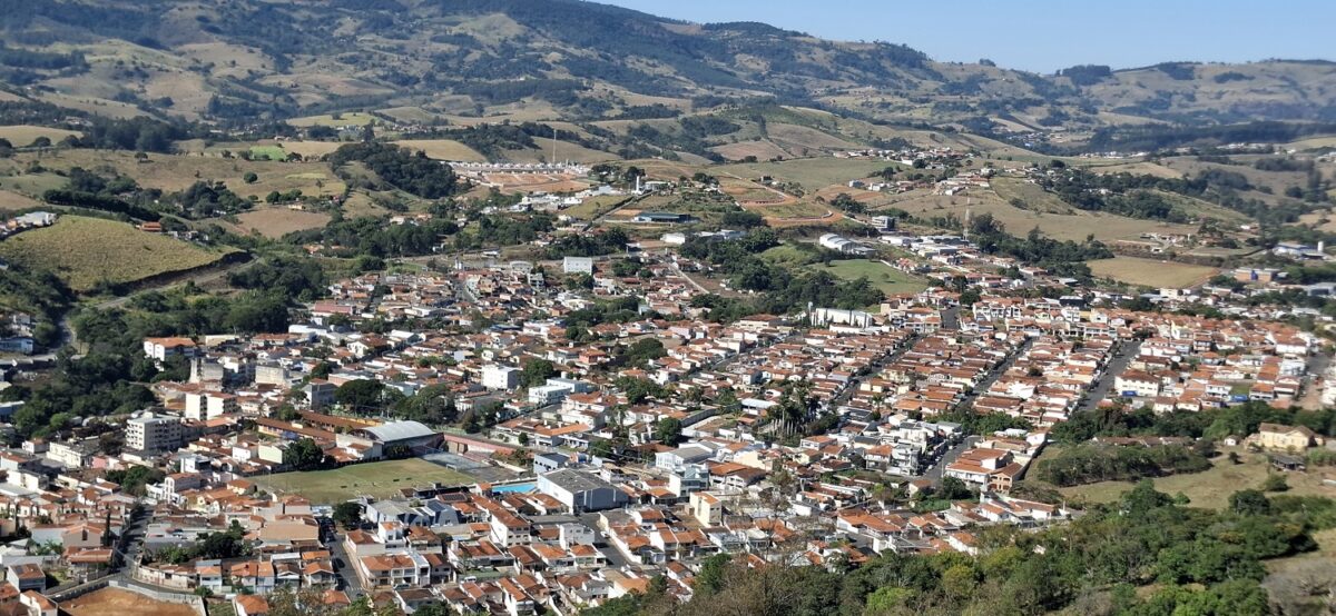 Tendo a Serra da Mantiqueira ao seu redor, cenários apaixonantes se descortinam ao se visitar Socorro – Foto: Gutemberg Bogéa
