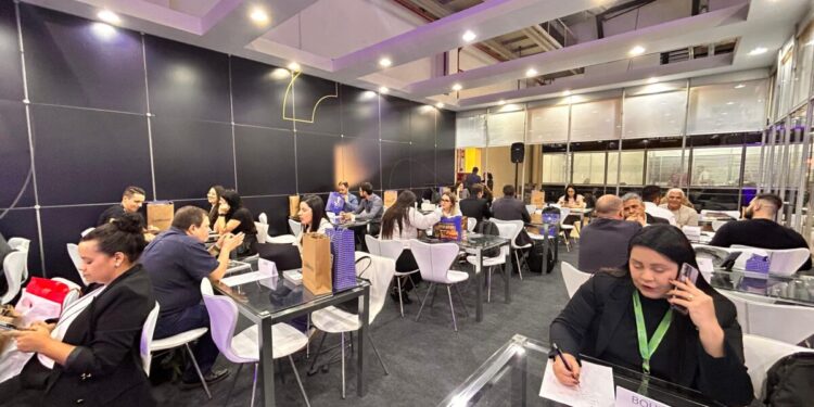 Rodada mobilizou 90 fornecedores e 14 redes hoteleiras com expectativa de novos contratos ao longo de 2025 - Foto: Divulgação