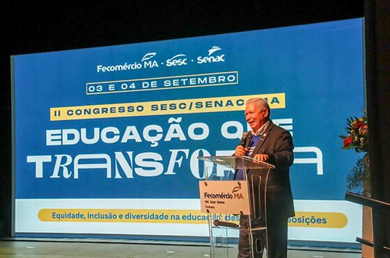 O presidente em exercício da Fecomércio-Maranhão, Dr. Manoel Barbosa, falou aos presentes na abertura do II Congresso Educação Transformadora - Foto: Divulgação
