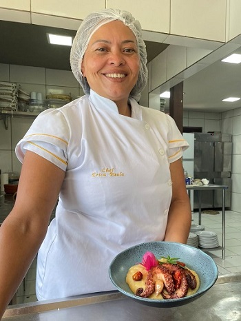 A maranhense Érica Paula é chef de cozinha do restaurante Okarú - Foto: Leo Castro