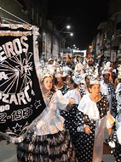 Com apresentações vibrantes, reunindo a comunidade do bairro, o Bloco preserva suas raízes, promovendo a identidade cultural do carnaval de São Luís - Foto: Divulgação
