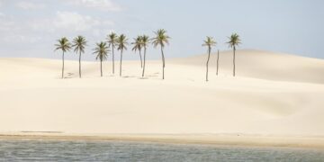 Pequenos Lençóis Maranhenses são um dos atrativos naturais de Tutóia - Foto: Samuel Teixs