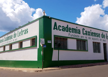 Academia caxiense comemora 22 anos