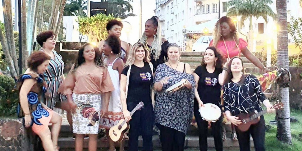 Suingue e muito ritmo no II Encontro Nacional de mulheres na Roda de Samba