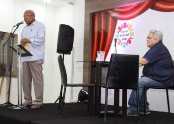 Noite de Brilhantes  em festa no Espaço Amei