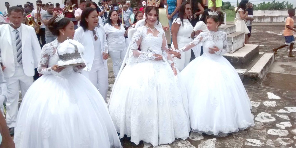 Ecos da ciganagem no festejo do Divino Espírito Santo