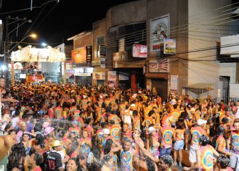 Baile da Confraria promete ferver na abertura do carnaval de São Luís