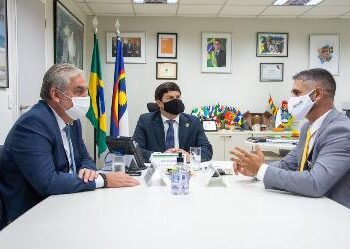 Secretário de Turismo de São Luís participa de reunião na Embratur