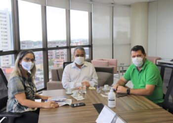 Senac recebe visita de prefeito de Pastos Bons