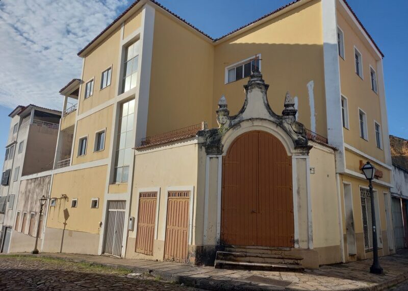 Batismo de fogo na Ilha Rebelde