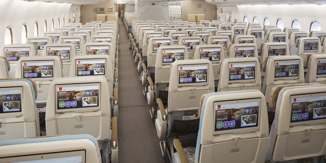 Emirates bate recorde e conquista 8º prêmio consecutivo de melhor companhia aérea mundial