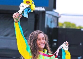 A medalhista olímpica maranhense Rayssa Leal - Foto: Reprodução