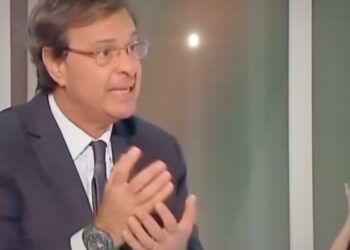 Ministro Gilson Machado apresentou dados que mostram a importância de se conciliar o turismo e o meio ambiente - Foto: Gutemberg Bogéa