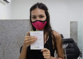 Thaisa Helena de 22 anos, foi um exemplo de cidadã que fez o teste e o resultado deu negativo e ficou super tranquila – Foto: Divulgação