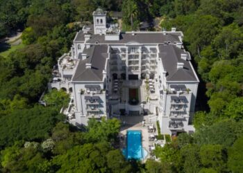 A sofisticação do Hotel em meio ao verde da natureza, um dos mais luxuosos do Brasil – Foto: Divulgação