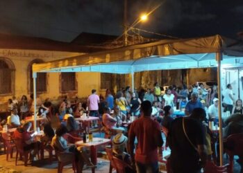 Movimento resgata o brilho nas ruas do Centro da capital - Foto: Lúcio Evangelista