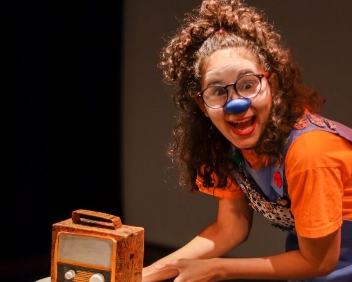 Necylia Monterio caracterizada como palhaça Xia â Foto: Cadu Marques