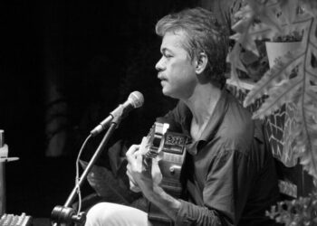 30 anos de carreira artística do cantor e compositor Marconi Rezende - Foto: Divulgação