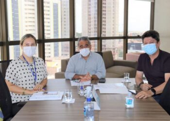 A diretora de Educação Profissional, Daniela Nogueira; o Diretor Regional do Senac, Ahirton Lopes e o prefeito de São Domingos do Azeitão, Júnior do Posto – Foto: Ascom/Senac