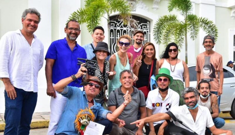 Representantes dos mais diversos segmentos unidos pela volta do Circo - Foto: Divulgação