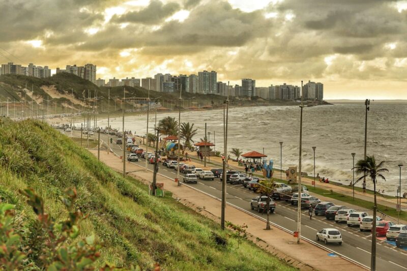 Cercada de águas, a Ilha resiste ao tempo, mergulhando seu povo em uma história de raízes centenárias e riquezas inimagináveis - Foto: Junior Foicinha