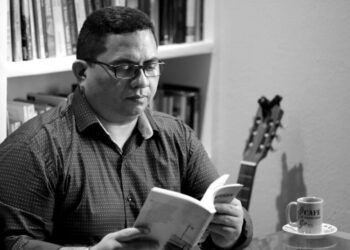 Inspirado nas suas memórias de menino Elizeu Cardoso lança “Contos de Quintais”