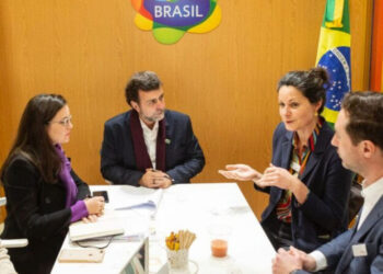 Equipe da Embratur em reunião com a Agência de Promoção de Exportações da Alemanha (IPD) - Foto: Axel Kammann