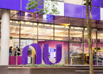 Clientes do cartão Ultravioleta poderão aproveitar uma semana exclusiva pós-evento, além de café cortesia em restaurantes com menu premium – Foto: Nubank Divulgação