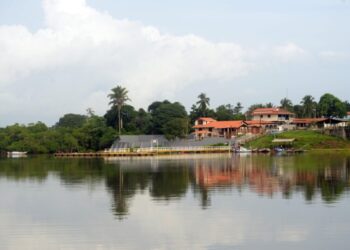 Cais Flutuante do povoado turístico Paricatíua – Foto: Rodrigo Martins