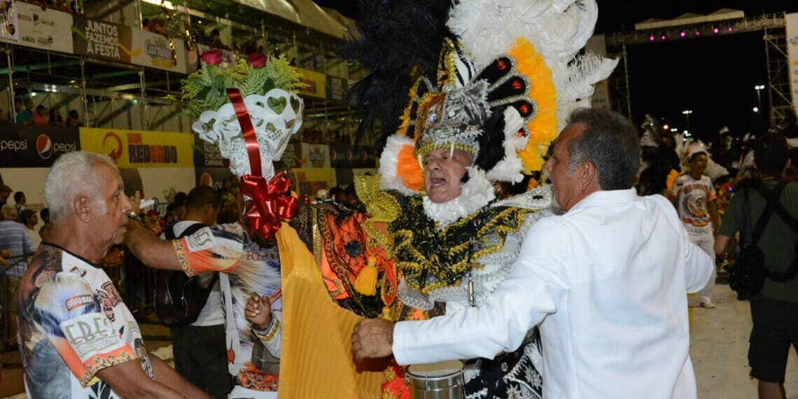 Editorial-Morreram o carnavalesco Paulinho Fera e o boieiro Antonio Fausto