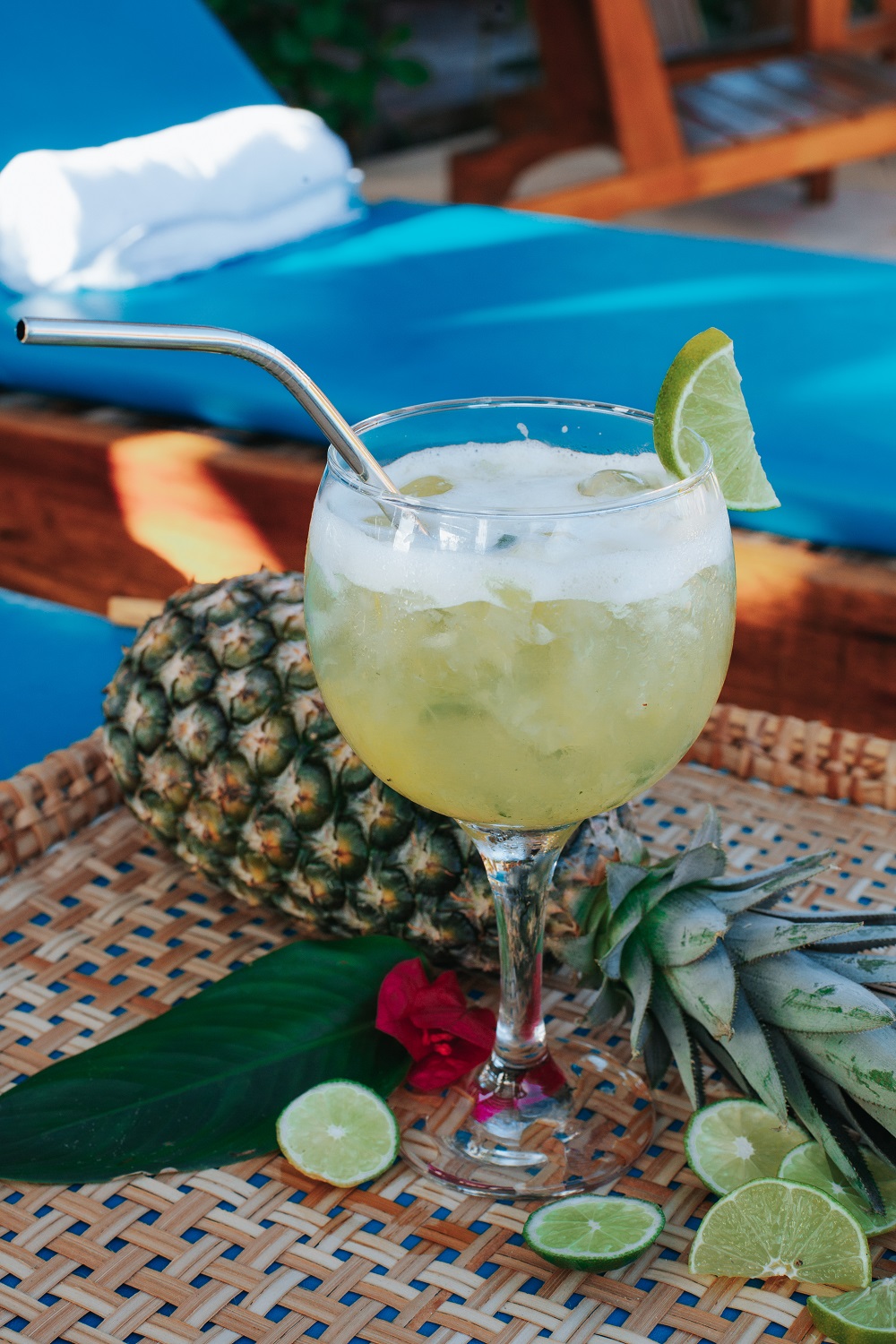 Drink Plâncton leva abacaxi, limão, manjericão e vodca – Foto: Leo Castro 