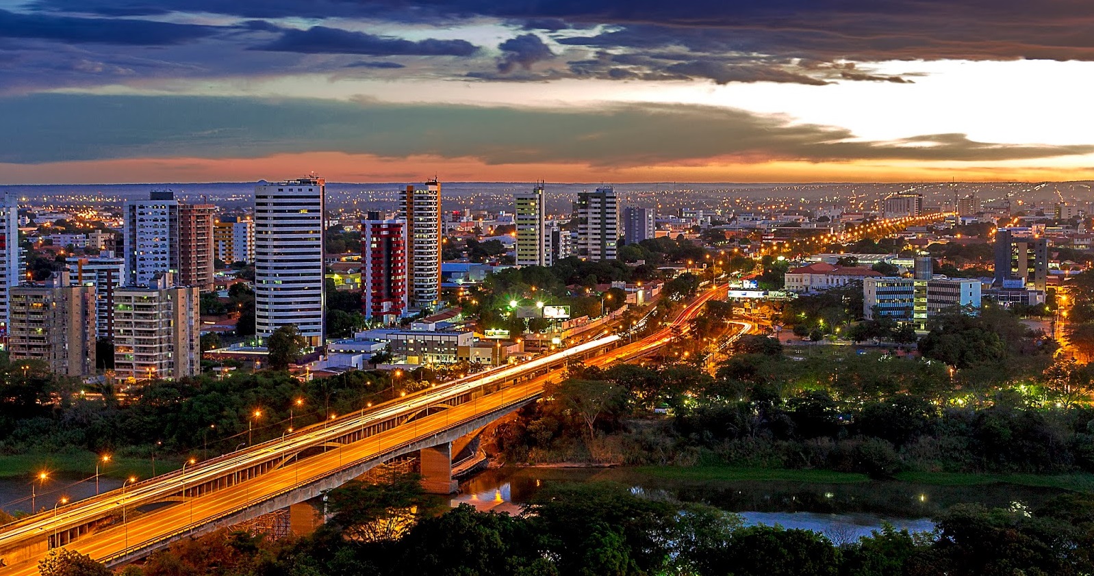 Na caminhada da modernidade, a capital Teresina segue vislumbrando novos tempos e novas formas de desenvolvimento – Foto: Fernando Chaves