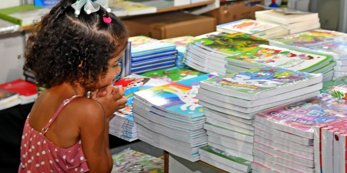 Feira do Livro de São Luís rebentou a boca do balão