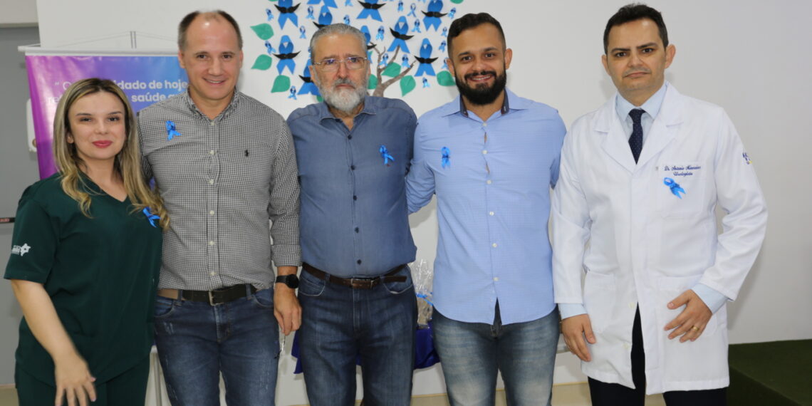 Palestra com urologista encerrou Novembro Azul no HSE/HSLZ