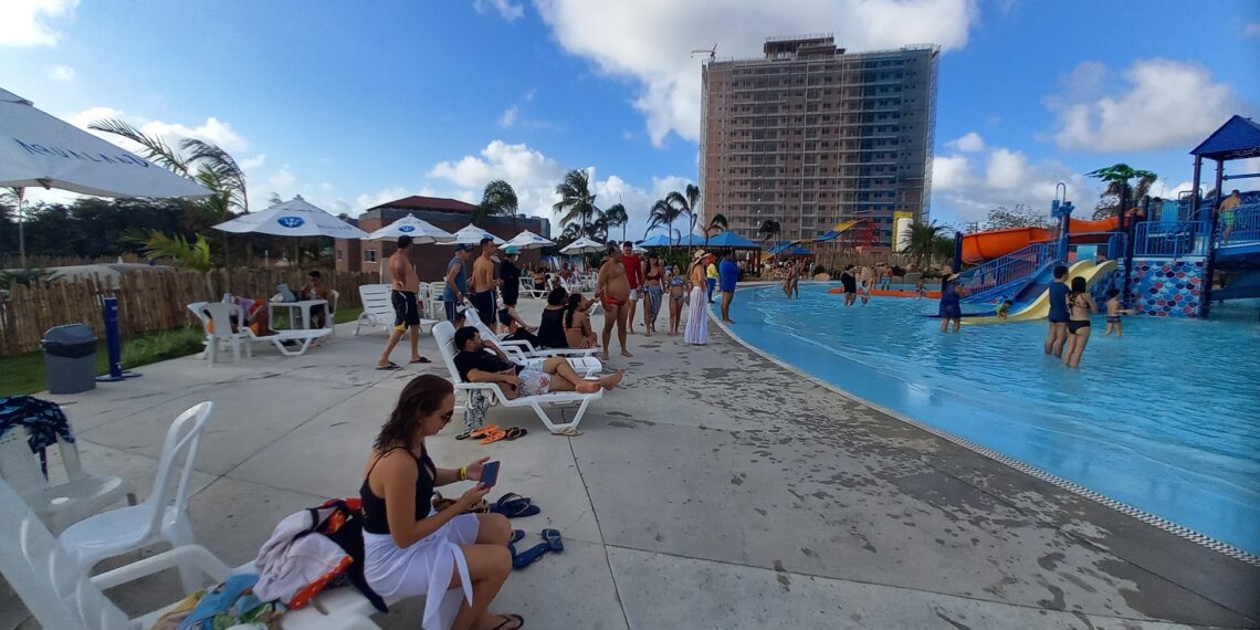 Projeção aponta abertura de mais empregos temporários no turismo no fim de ano - Foto: Gutemberg Bogéa