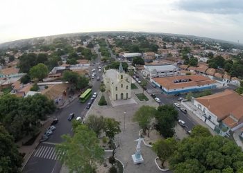 Depois de várias entrevistas com moradores e pesquisas sobre município, estudantes viram coautores do livro “Timon- A cidade da gente” - Foto: Reprodução