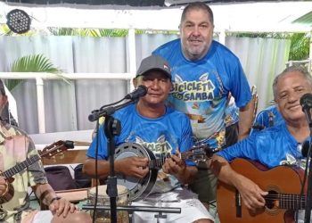 Bicicleta do Samba agita a confraternização com um repertório de sambas, marchas e frevos da musicalidade brasileira – Foto: Divulgação