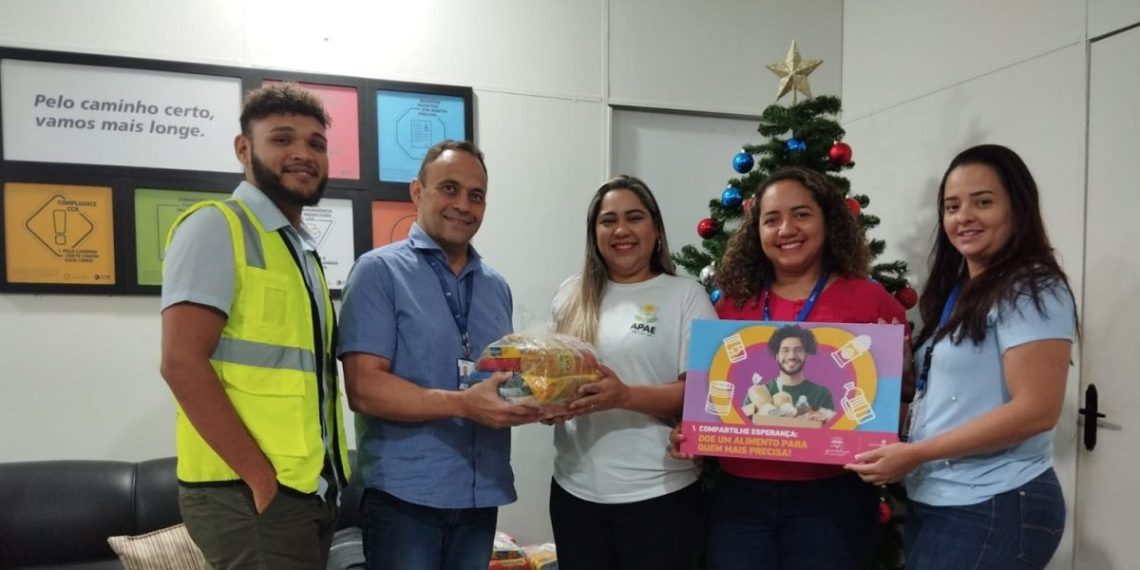 No total, foram 178 itens alimentícios arrecadados no Aeroporto Internacional de São Luís por meio da Campanha da Gentileza - Foto: Divulgação