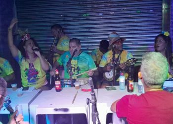 Bicicletinha prepara mais uma prévia carnavalesca no Circuito Calçadão da Rua de Nazaré