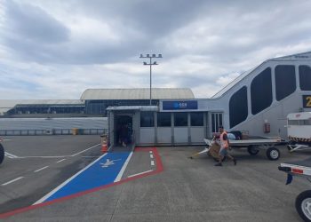 Mulheres desempenhando papéis essenciais para o pleno funcionamento do terminal - Foto: Gutemberg Bogéa