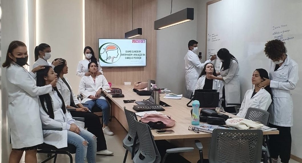 Cursos de saúde ganham destaque na UNDB