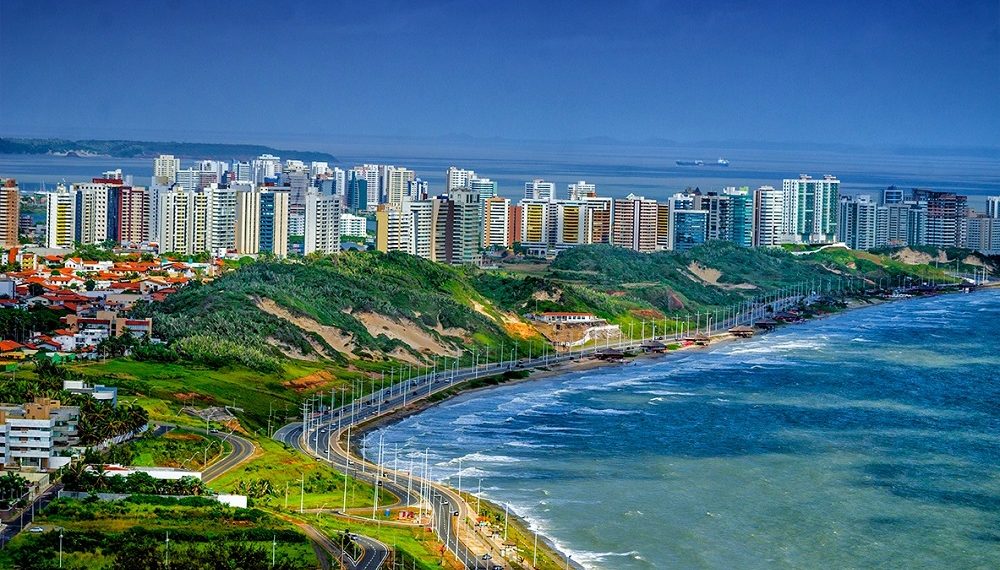 Com um belo litoral, São Luís oferece um leque de opções gastronômicas e de entretenimento em sua orla - Foto: Divulgação