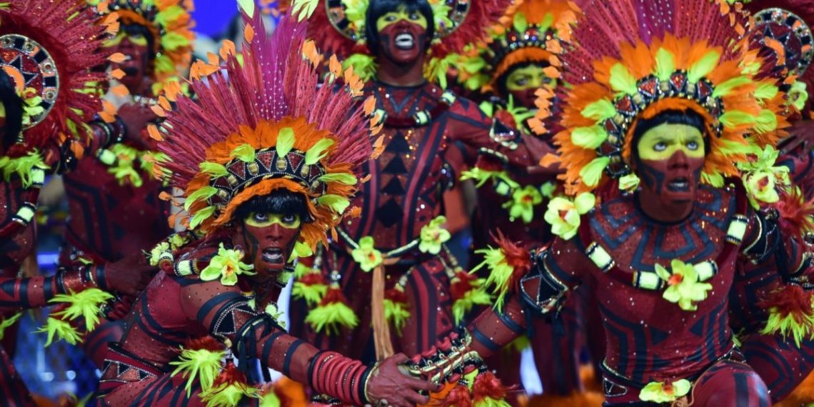 Feriado de carnaval movimenta o turismo no país - Foto: Reprodução
