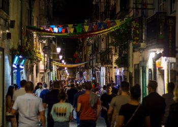 Populares e semelhantes São João local, o evento encanta turistas brasileiros