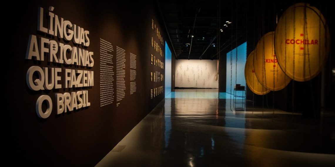 Exposição estreia no Museu da Língua Portuguesa, na Estação da Luz, em São Paulo - Foto: Guilherme Sai