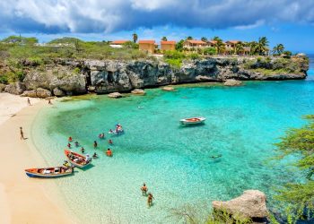 Curação será a viagem de premiação dos mais engajados agentes de viagens. Evento reuniu cerca de 300 profissionais do Turismo, na capital pernambucana, - Foto: Reprodução