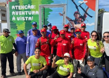 Valparaíso Adventure Park promove ação para limpeza da Praia do Araçagy