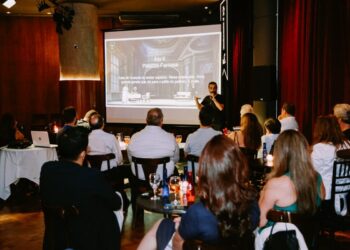 Lançado há pouco mais de um ano, a AperiOpera já é um sucesso entre apreciadores e instituições culturais - Foto: Divulgação