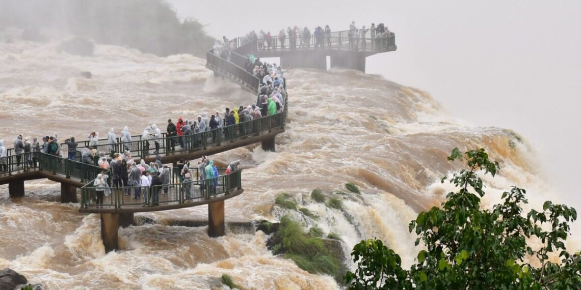 Parque Nacional do Iguaçu recebeu mais de 850 mil visitantes no 1º semestre